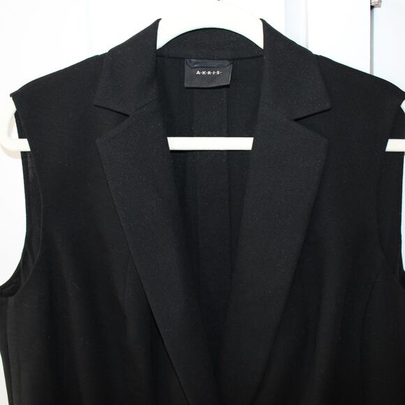 AKRIS Black Wool Sleeveless Gilet Blazer Vest Essential | 16 - Picture 3 of 9